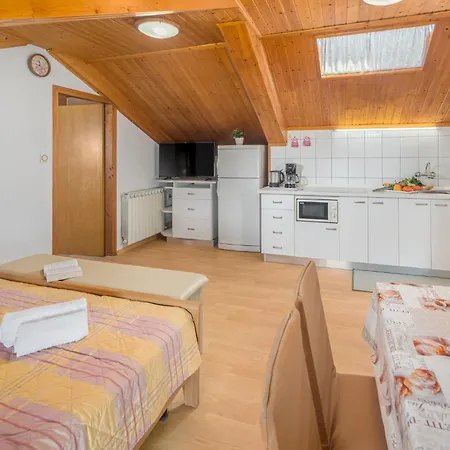 Apartments By The Sea Zambratija, Umag - 2557 Lägenhet